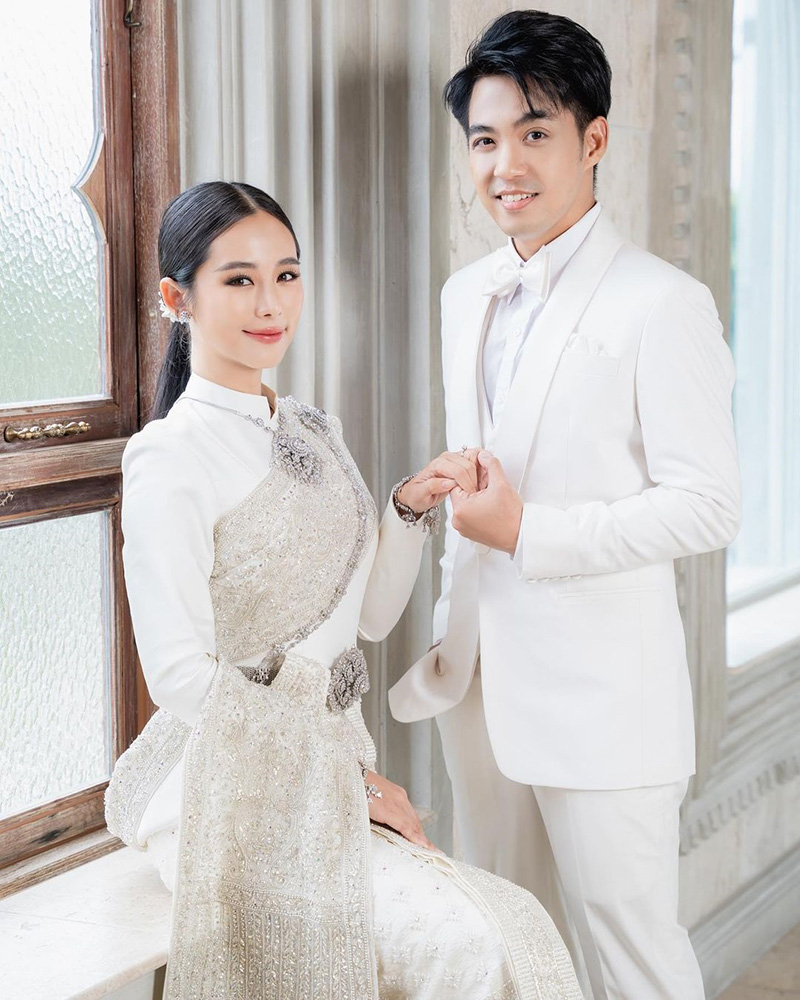 งานแต่ง ใบเฟิร์น อัญชสา บอม ดนุภพ