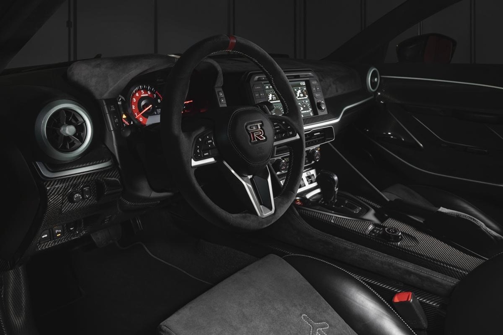 Nissan GTR