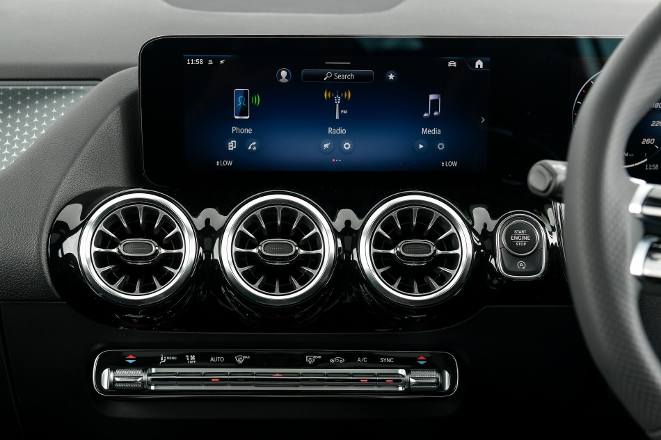 mercedes benz gla