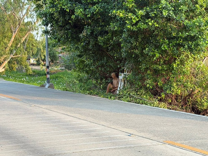 รูปปั้น