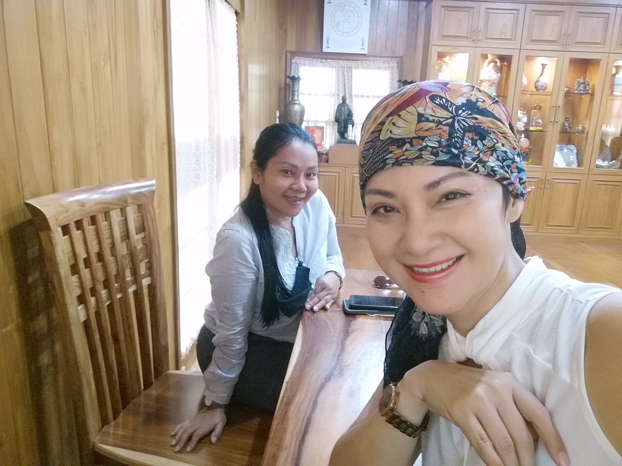 แก้ว กวินนา