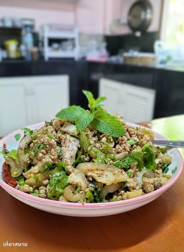 ลาบหมูคั่ว สูตรพริกลาบเหนือ อาหารเหนือ เมนูลาบหมู หมูไหว้วันตรุษจีน อาหารวันตรุษจีน สูตรอาหาร