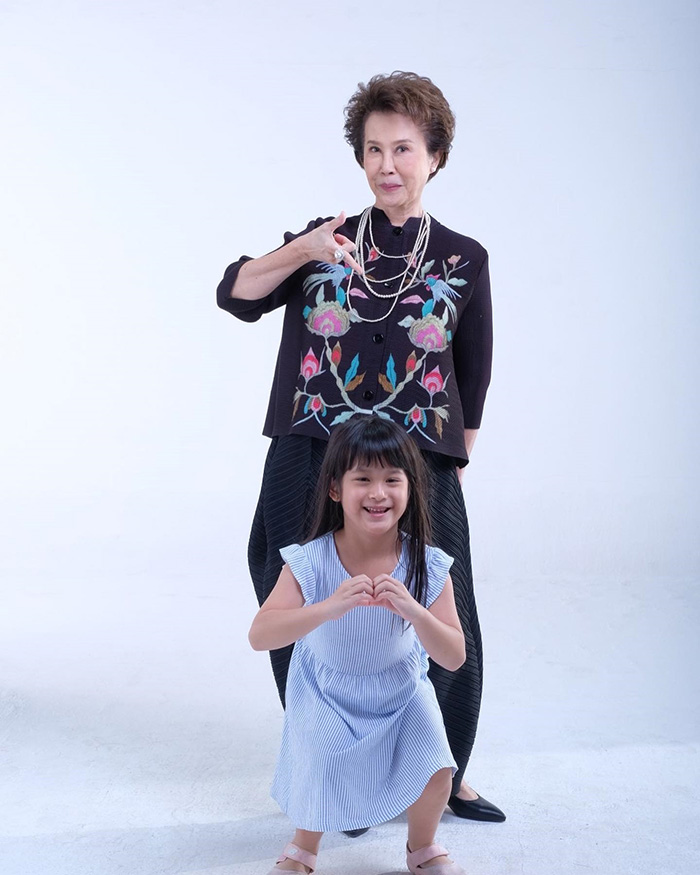 ดวงดาว จารุจินดา