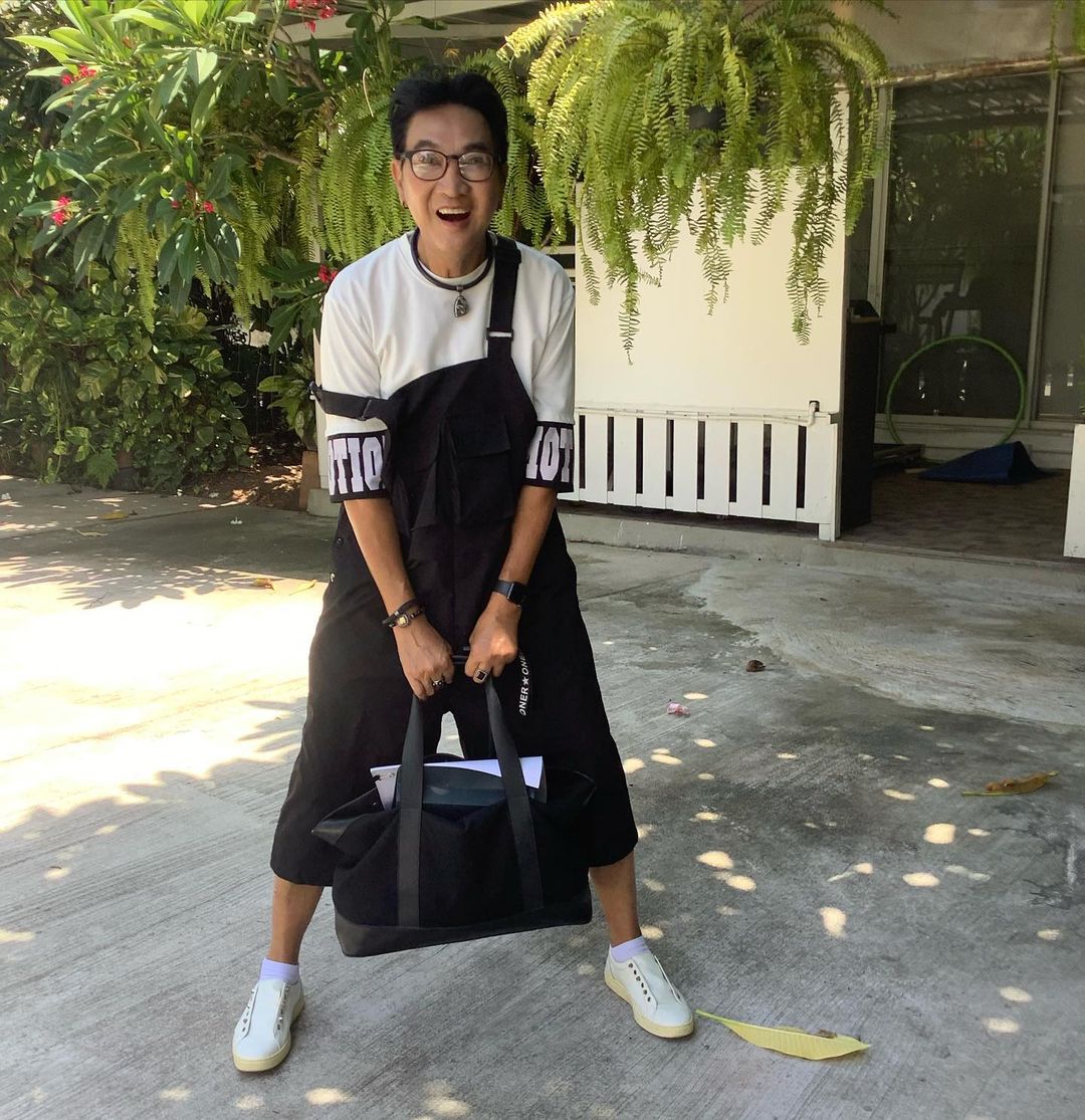 ไก่ วรายุฑ