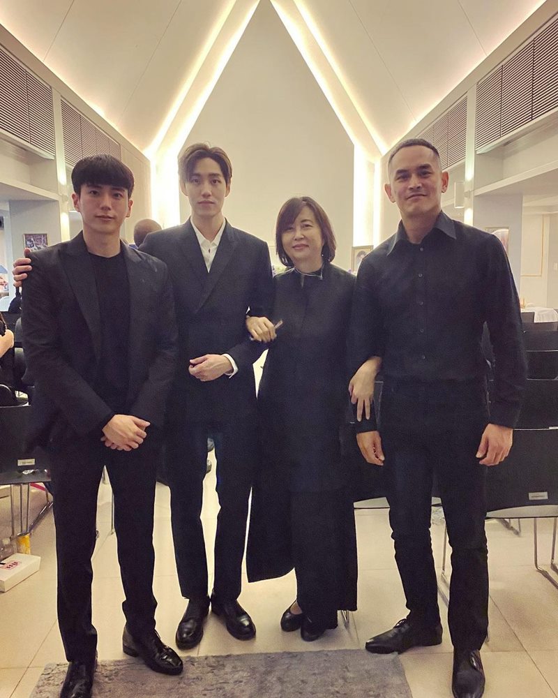 คุณยายหมี แม่เลี้ยงแอฟ