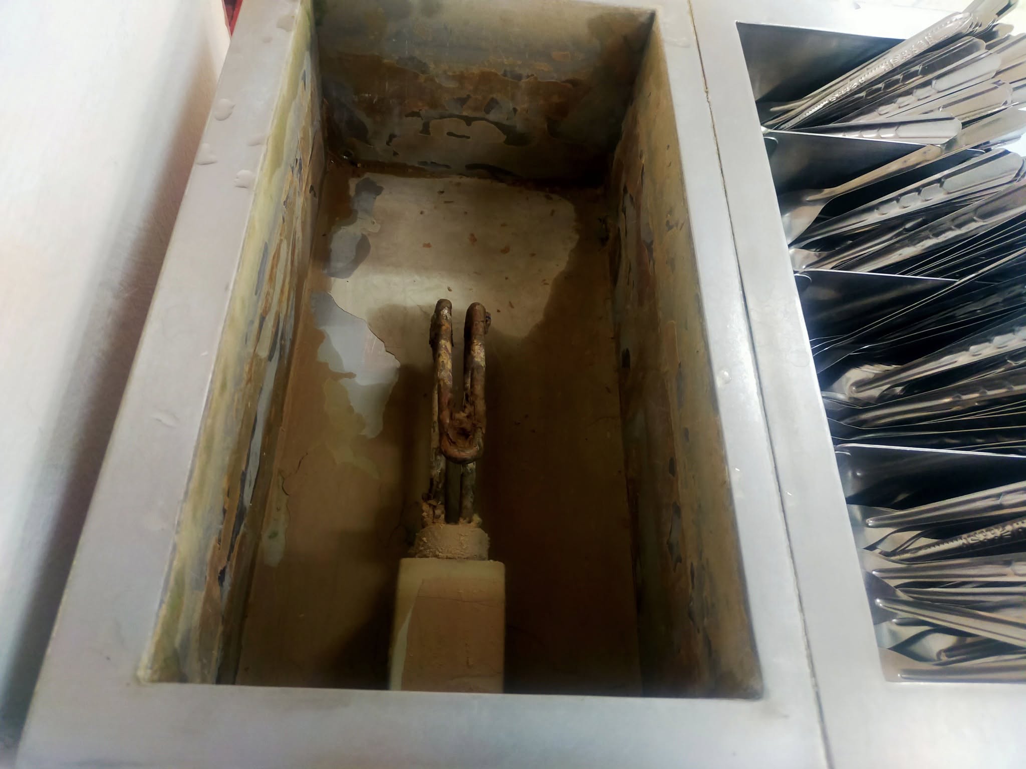 เครื่องลวกช้อนส้อม