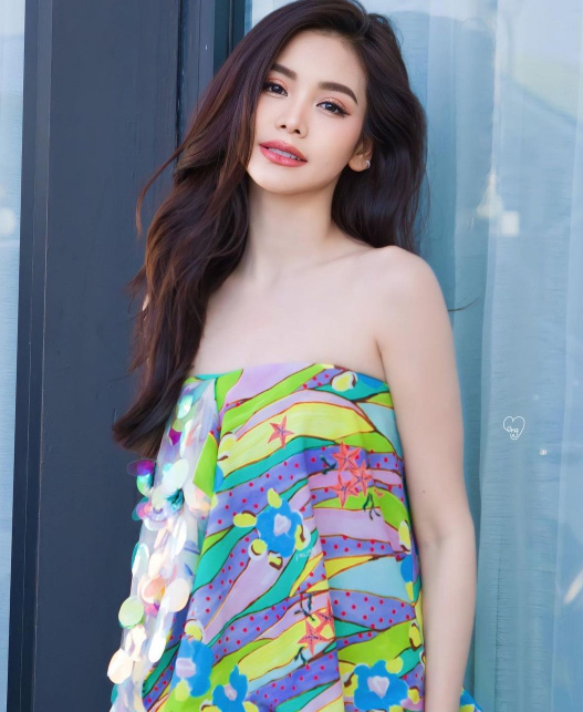 อิงฟ้า วราหะ LGBTQ+