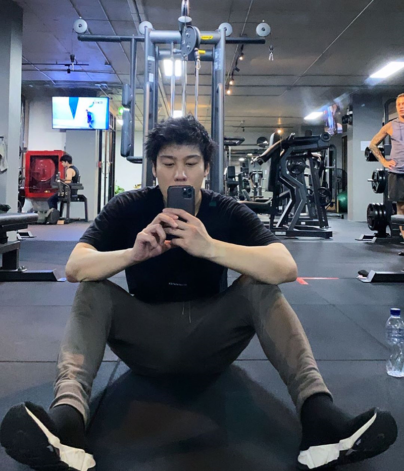 ไฮโซแชมป์ จิรัฏฐ์ 