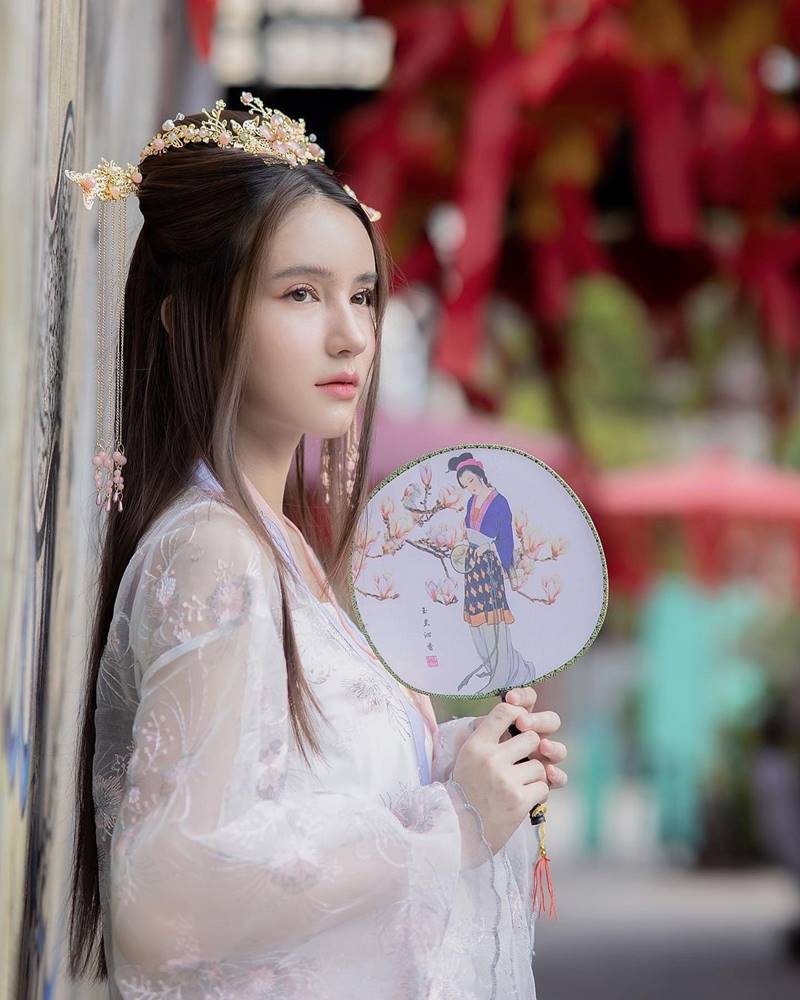 โยชิ มิสทิฟฟานี่