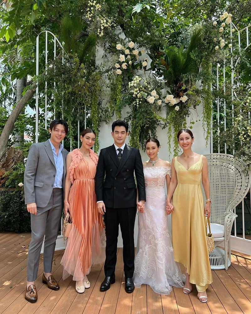 พิธีสวมแหวนหมั้น ฌอห์ณ จินดาโชติ กับ แฟนสาว