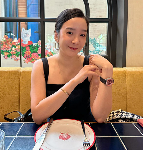 ประวัติ ผู้กองบีบี ศรัญญา ตำรวจสาวโปรไฟล์เริด เก่งรอบด้าน หวานใจคนใหม่ ว่าน ธนกฤต