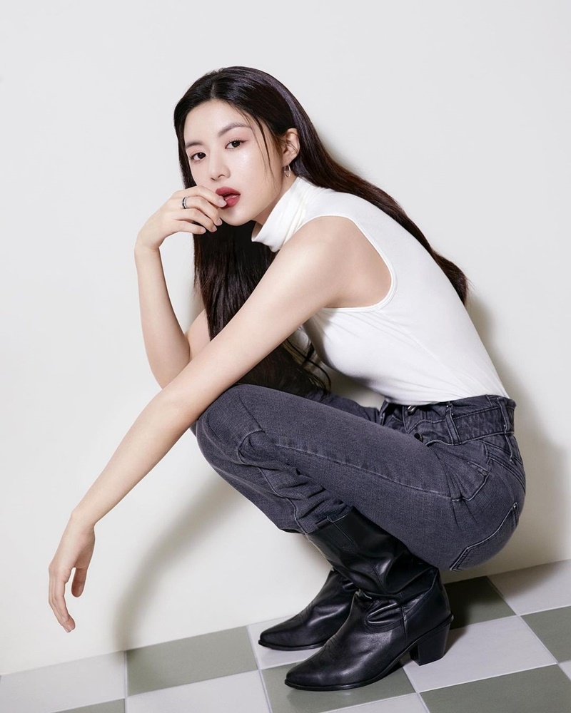 โกยุนจอง ประวัติ go yoon jung