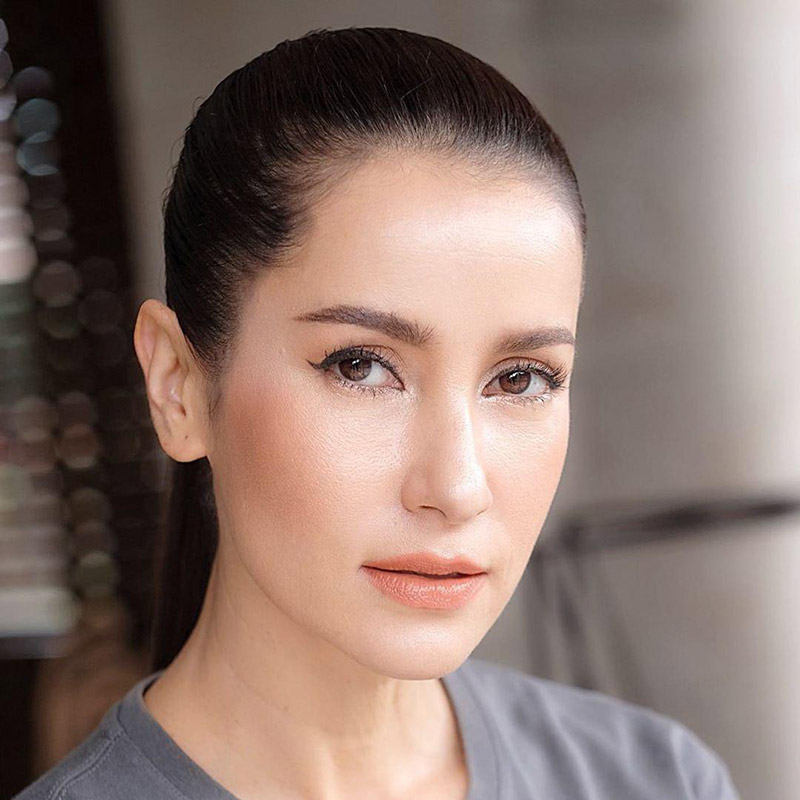 ราคาช่างแต่งหน้าดารา