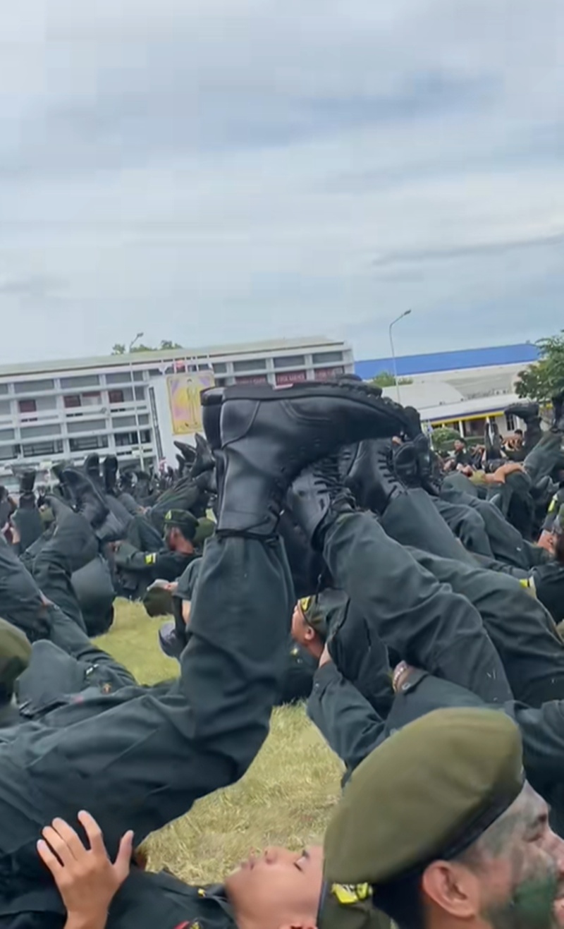 นักศึกษาวิชาทหาร