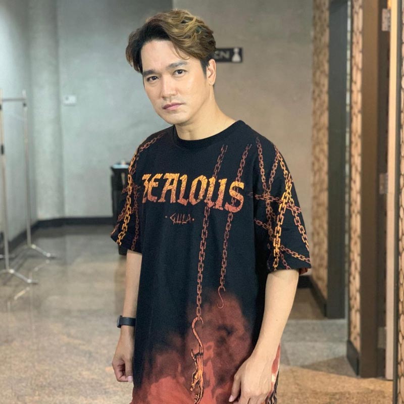 เอ๊ะ จิรากร