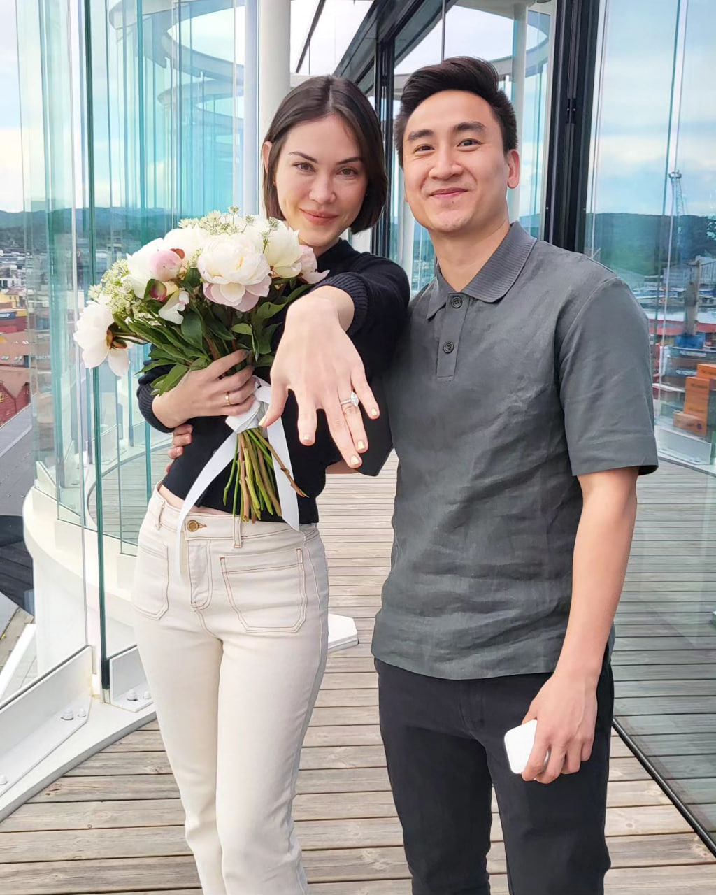 แมท ภีรนีย์ 