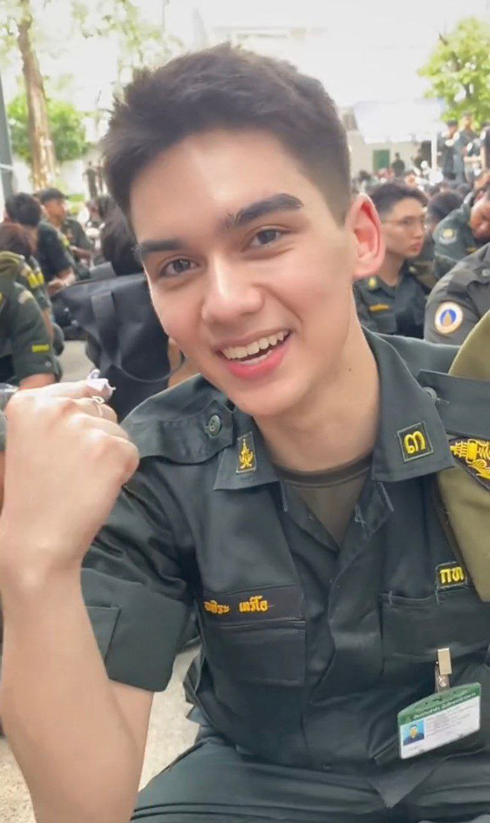 ทิกเกอร์ อชิระ