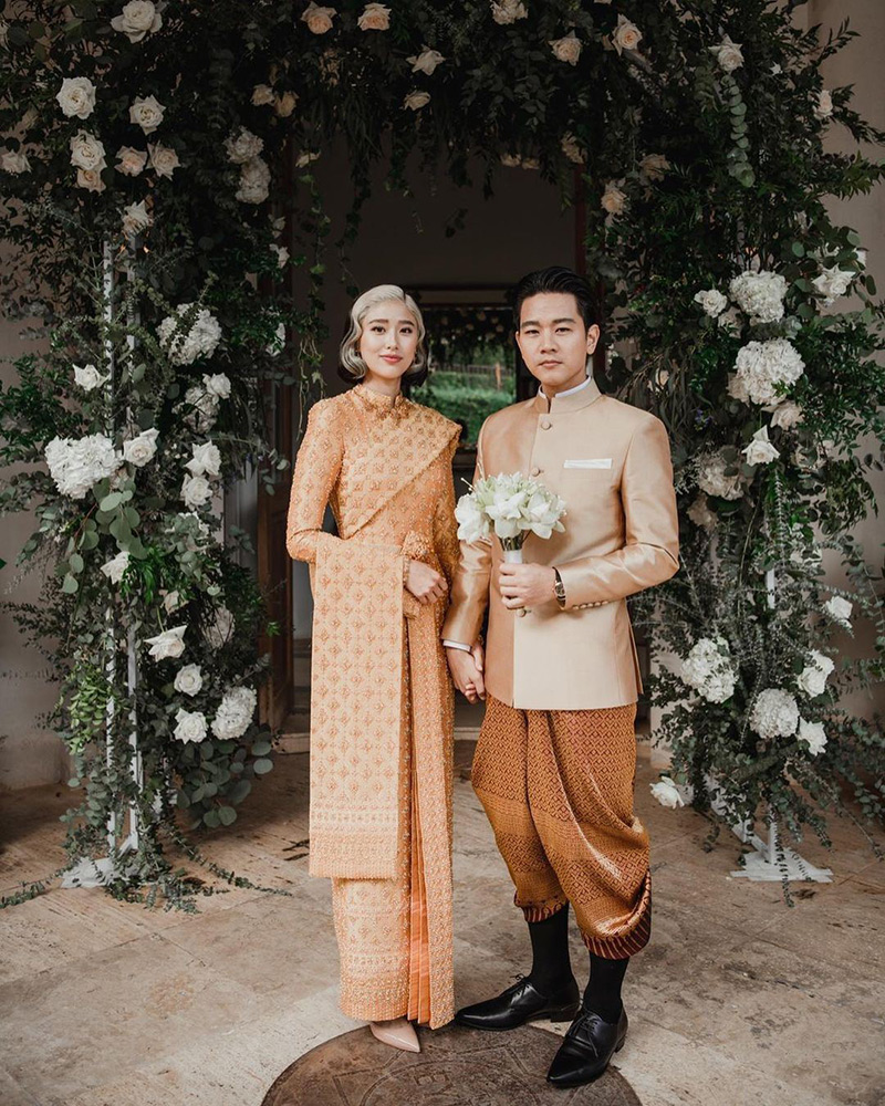 ชุดแต่งงาน โทนี่ แก้ว