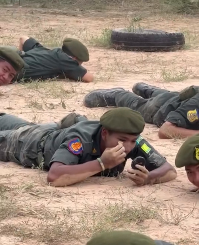 นักเรียน ร.ด.