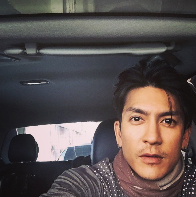 ติ๊ก เจษฎาภรณ์ ดาราชายอายุ 40 อัป