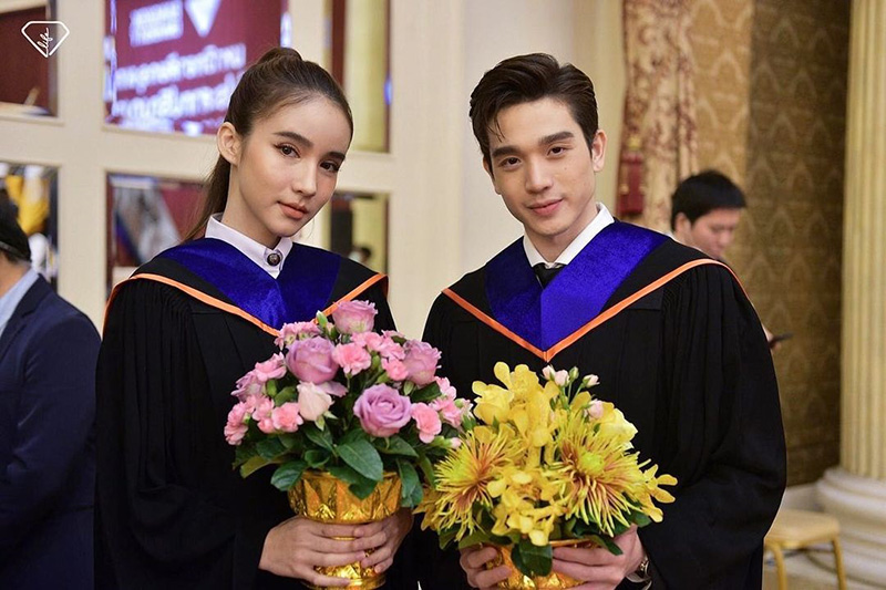 โยชิ รินรดา รับปริญญา