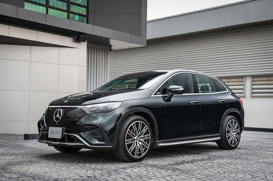 Mercedes-EQE 350 4MATIC AMG Dynamic