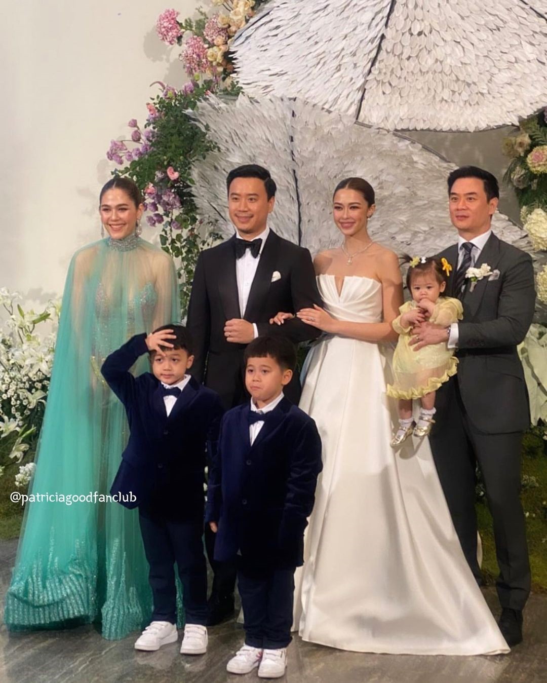 ชมพู่ อารยา