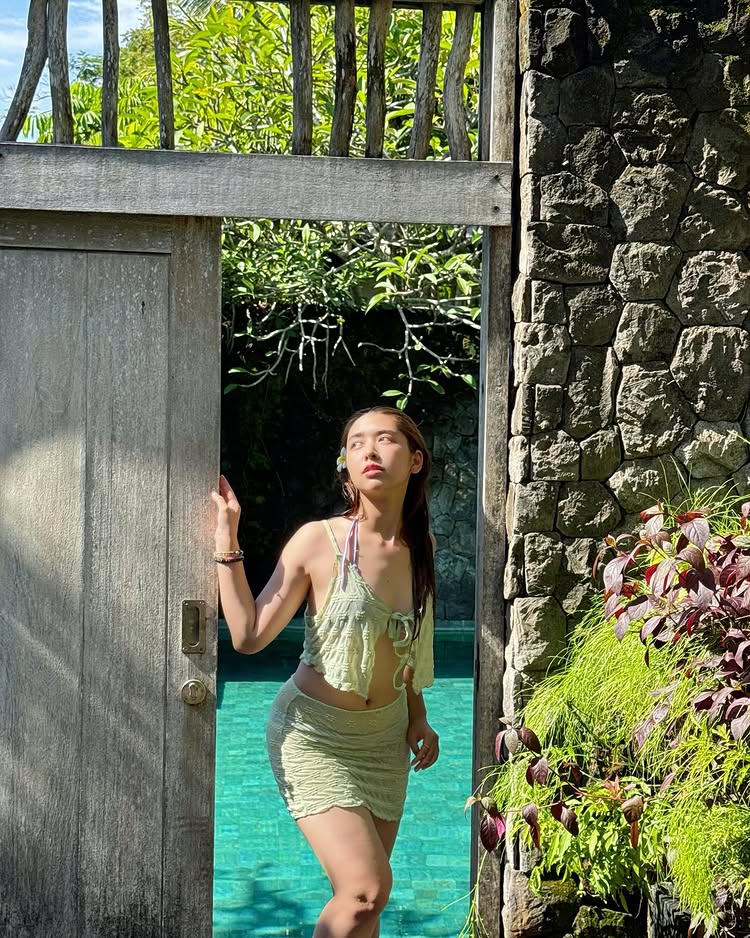 เจน กุลจิราณัฐ อดีตสมาชิก BNK48 รุ่นที่ 1 เปิดโหมดเซ็กซี่