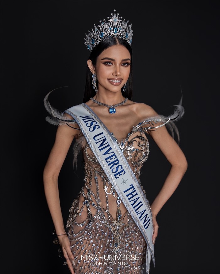 วีนา ปวีนา ซิงห์