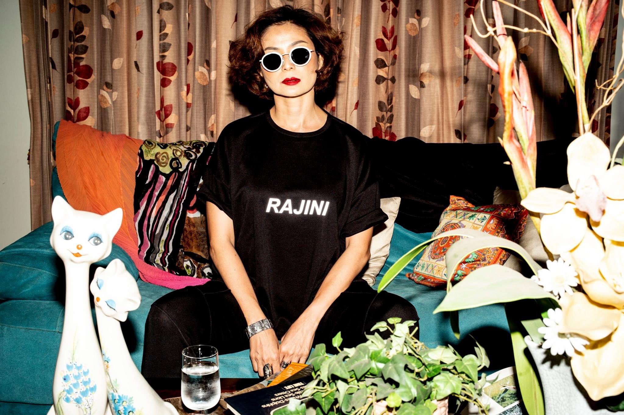 น้ำ ปริษา