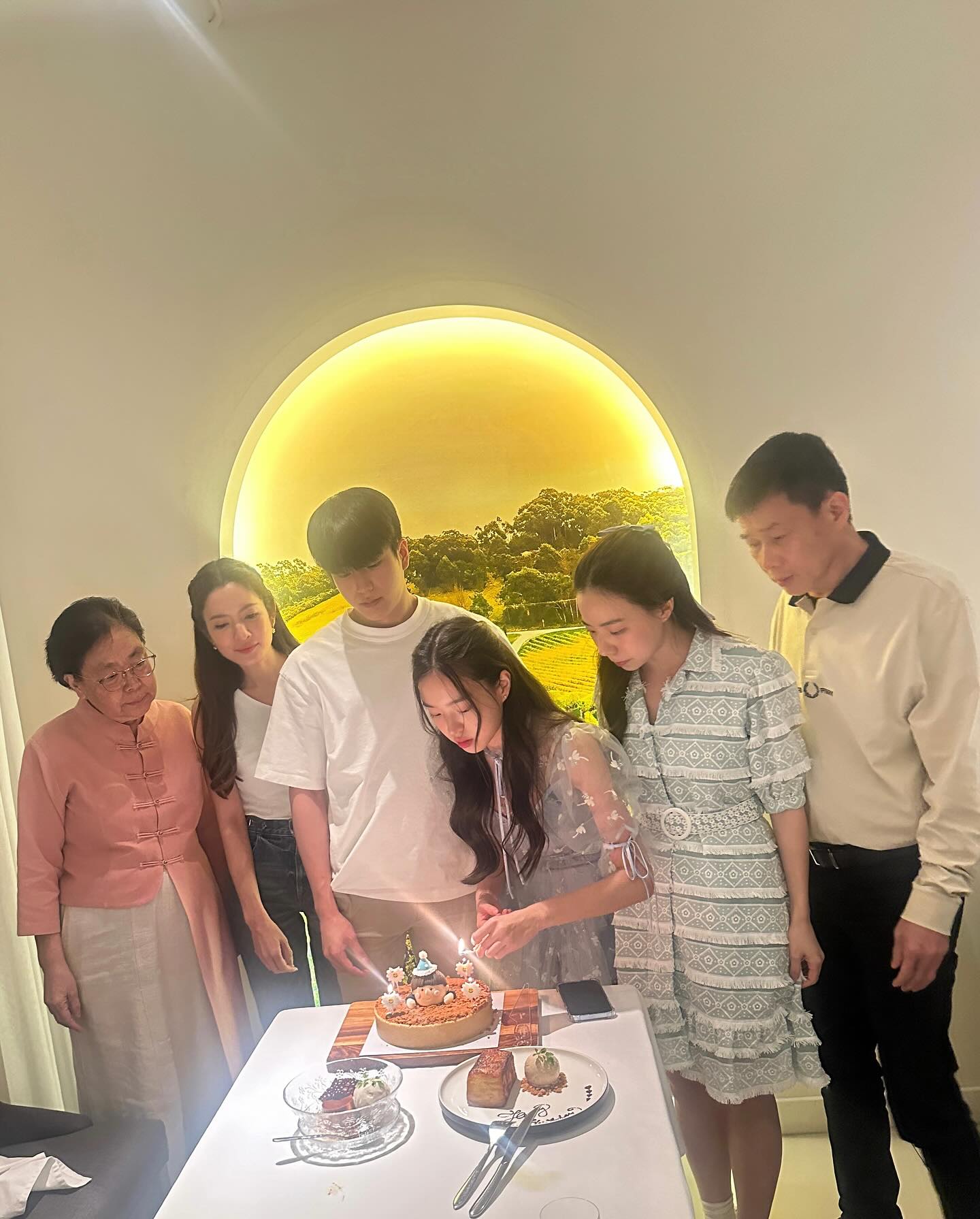 นนกุล  แอฟ ทักษอร