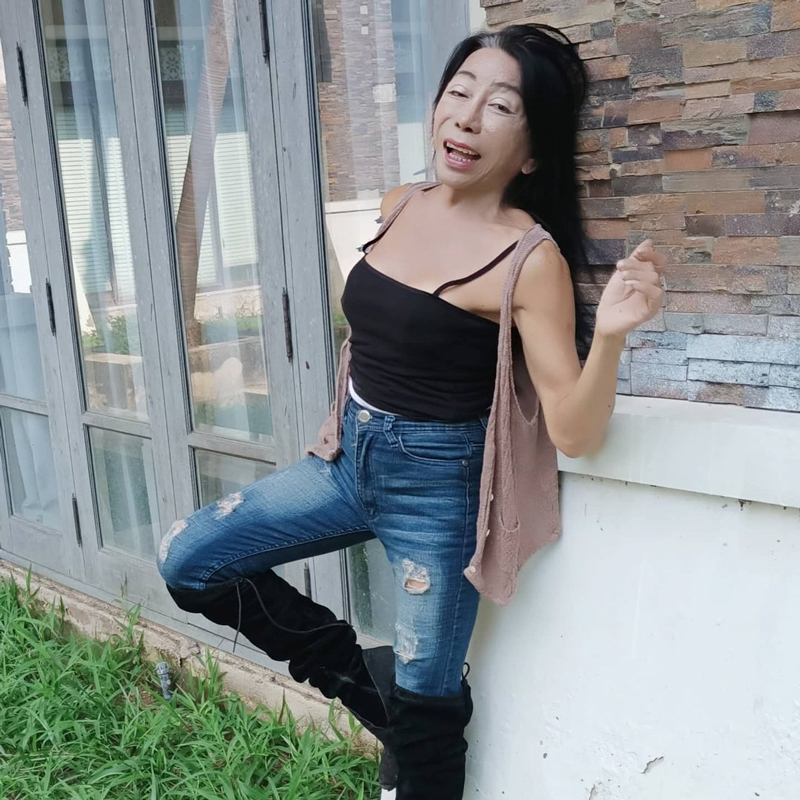 แม่สิตางศุ์ บัวทอง