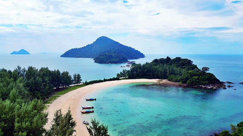 อ่าวเขาควาย เกาะกำตก