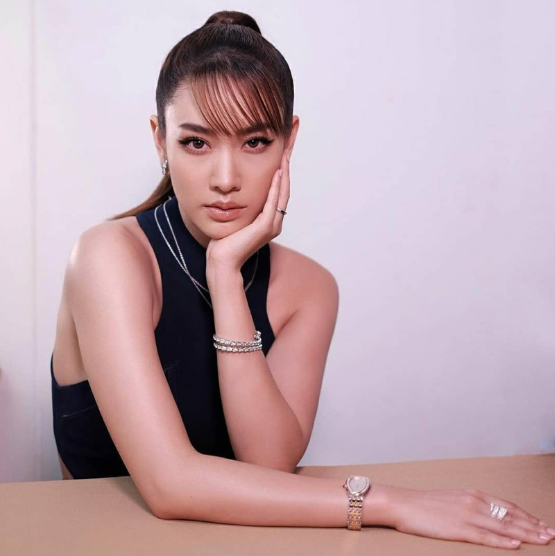 มิน พีชญา