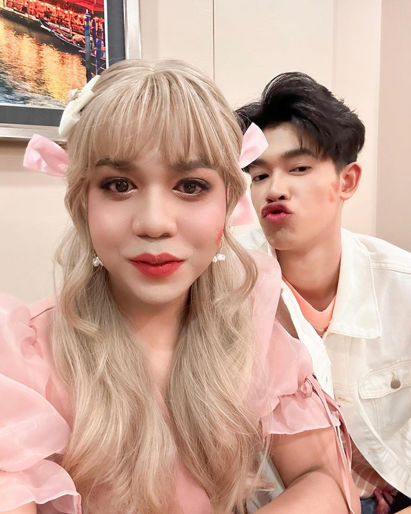 แพรรี่ ไพรวัลย์ 