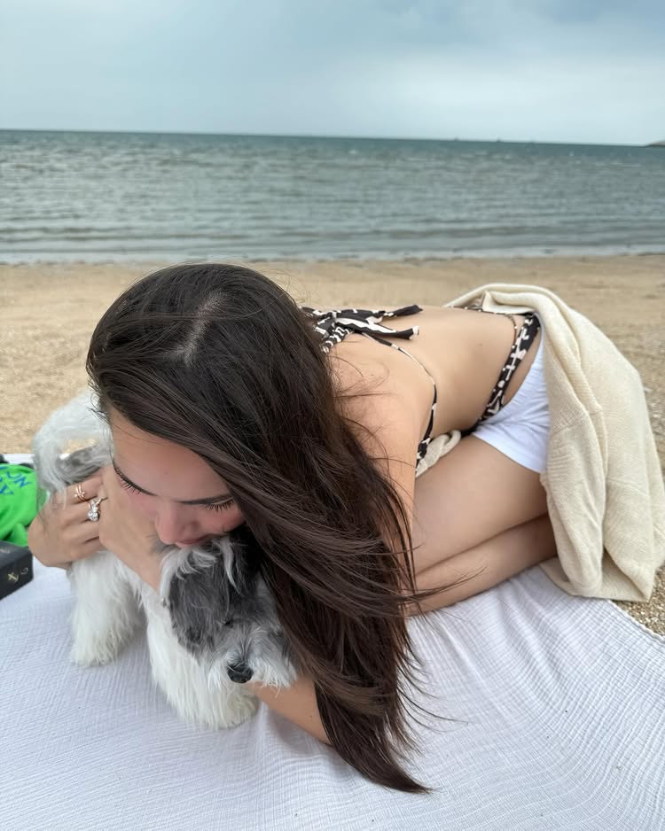 ญาญ่า อุรัสยา เปิดโหมดเซ็กซี่ในวันสงกรานต์ ใส่ทูพีซโชว์แซ่บ