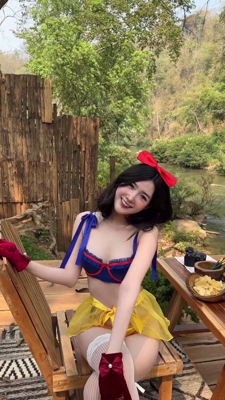 เบียร์ เดอะวอยซ์ แปลงโฉมเป็นสโนว์ไวท์ เวอร์ชั่นเซ็กซี่