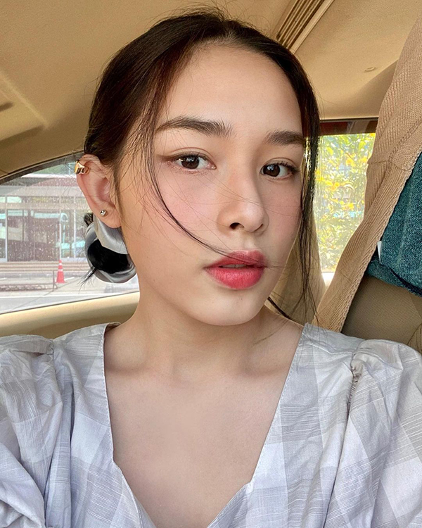 น้ำฟ้า ธัญญภัสร์