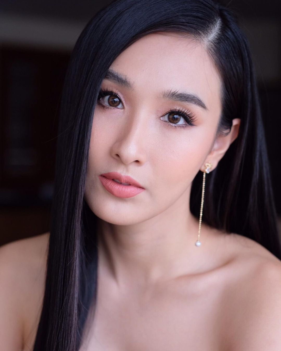 กระติ๊บ ชวัลกร