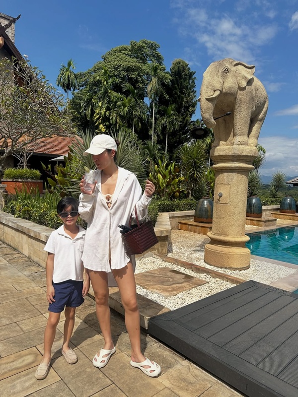 น้องสายน้ำ ลูกชายเอมมี่ มรกต