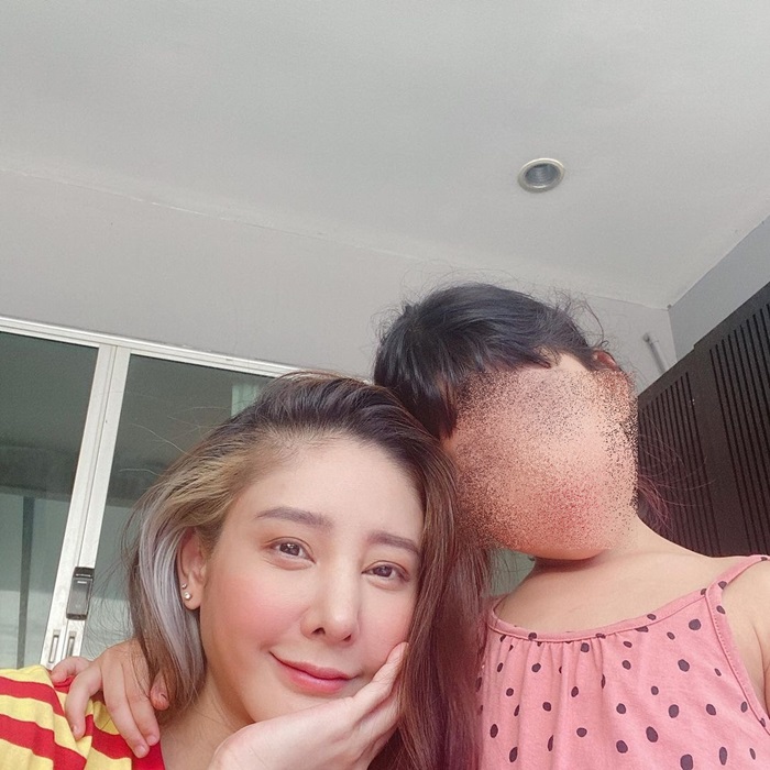 แตงโม นิดา