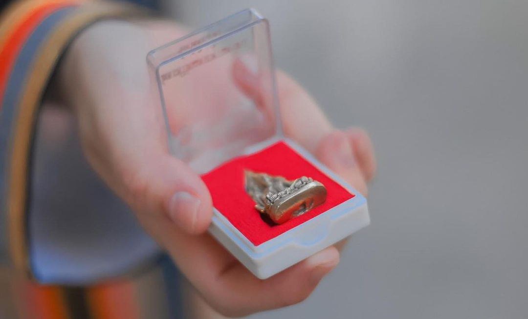 คุกเข่าขอแต่งงาน