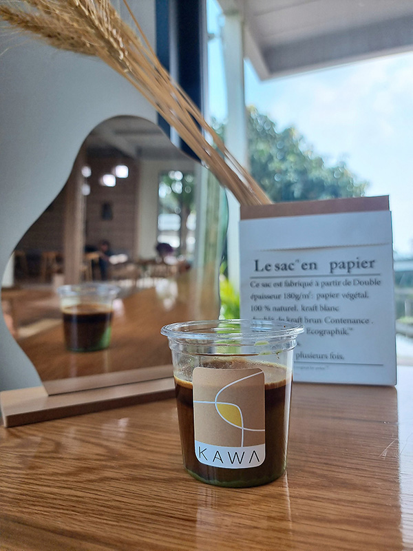 คาเฟ่ริมน้ำ ใกล้กรุงเทพ