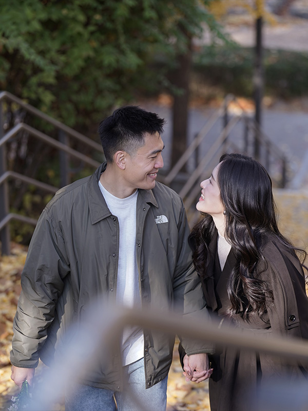 บุ๊ค วงโอลีฟส์ ถูกแฟนหนุ่มขอแต่งงานที่เกาหลี