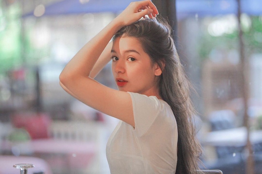 น้องวีวี่ เวอร์โรนิก้า ประวัติ