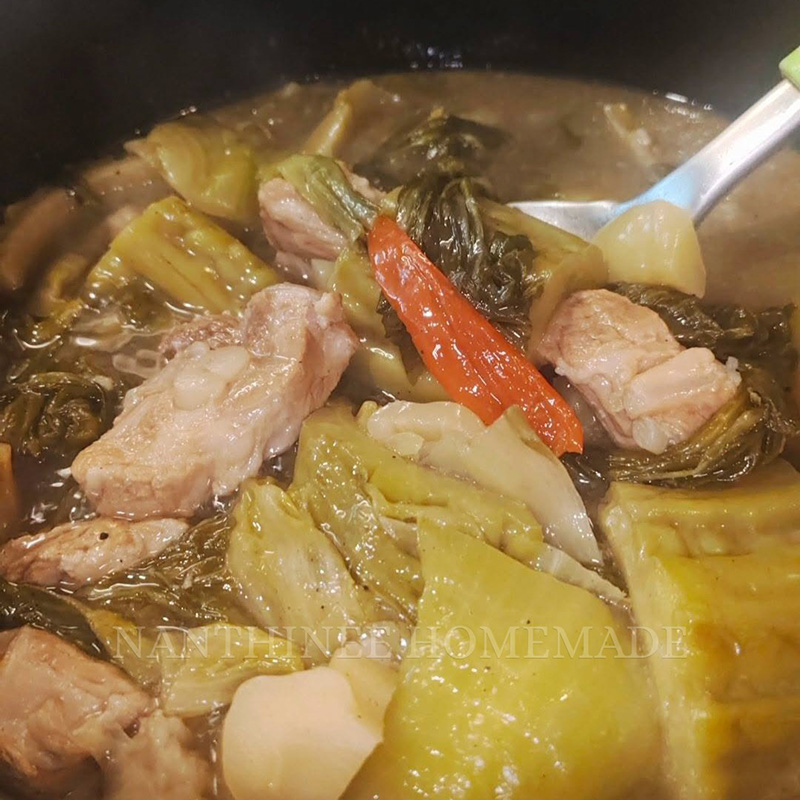 ต้มมะระผักกาดดองซี่โครงหมู