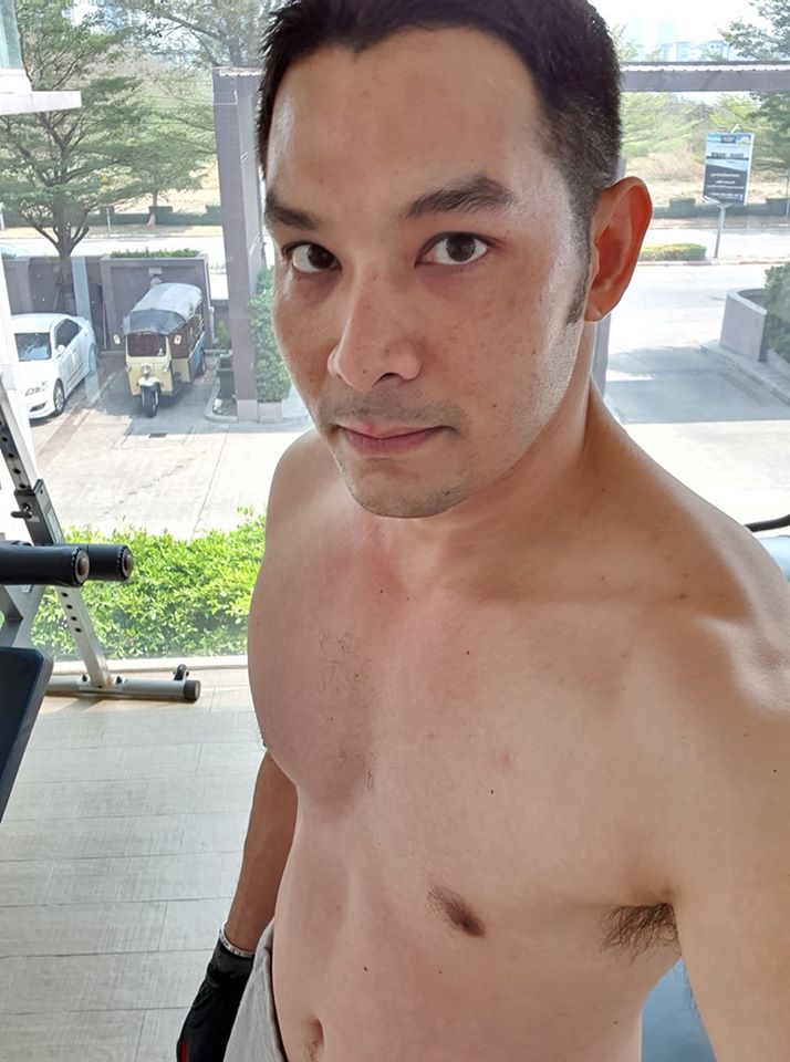 หมอก ทศพร