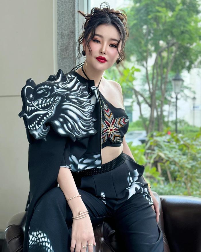 ลิลลี่ เหงียน