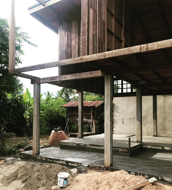 รีโนเวทบ้านไม้ 2 ชั้น งบ 7 แสน