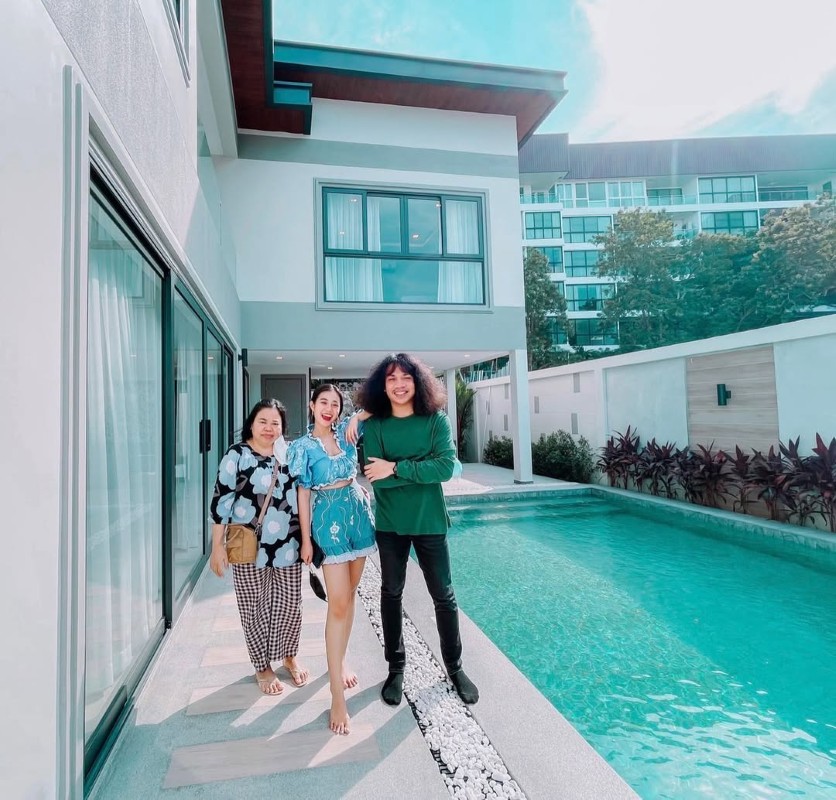 ลำไย ไหทองคำ ประวัติ